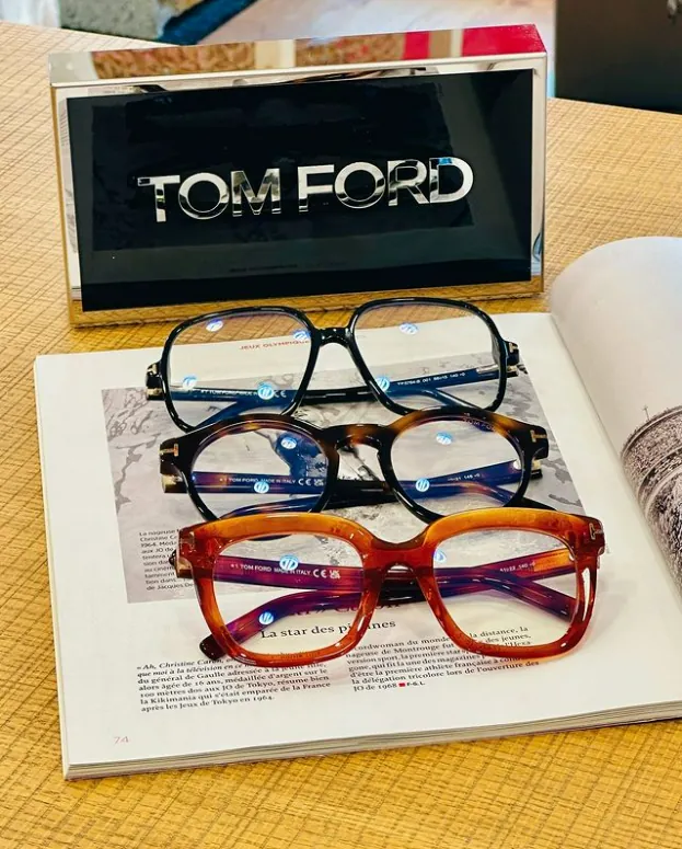 Présentoir de montures Tom Ford